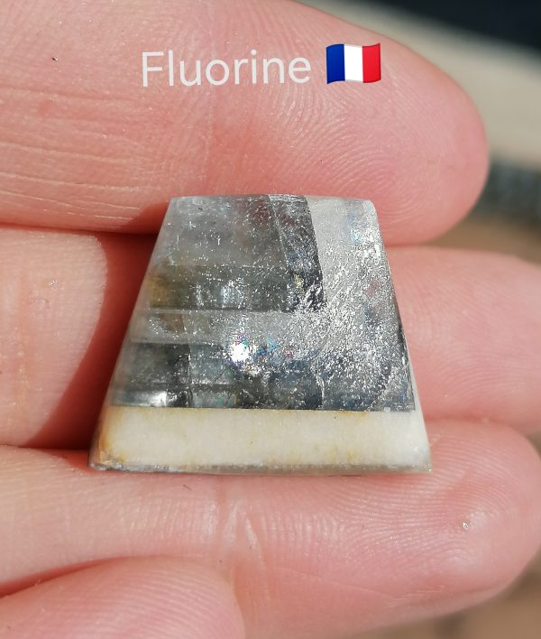 oznorMB Fluorite Rubanée - France